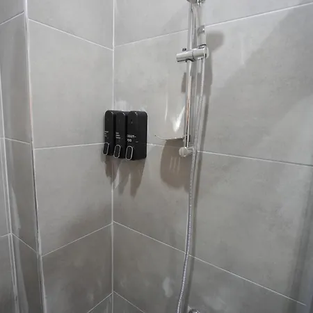 شقة Tram 1 Min!modern,comfortable *