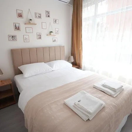 Tram 1 Min!modern,comfortable איסטמבול